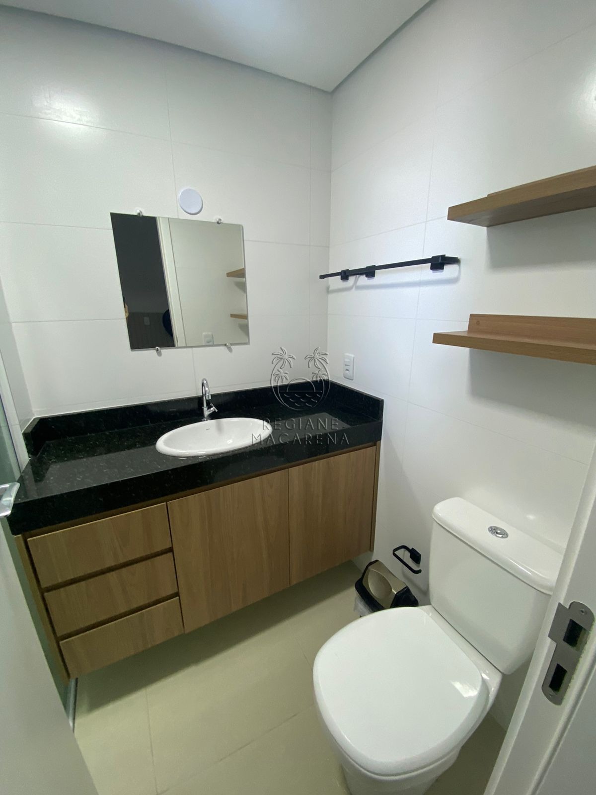 Apartamento à venda com 2 quartos, 72m² - Foto 11