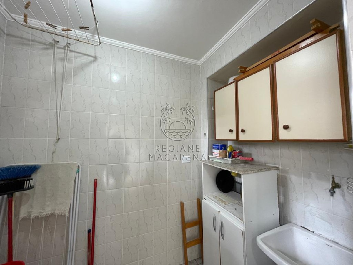 Apartamento à venda com 2 quartos, 72m² - Foto 4