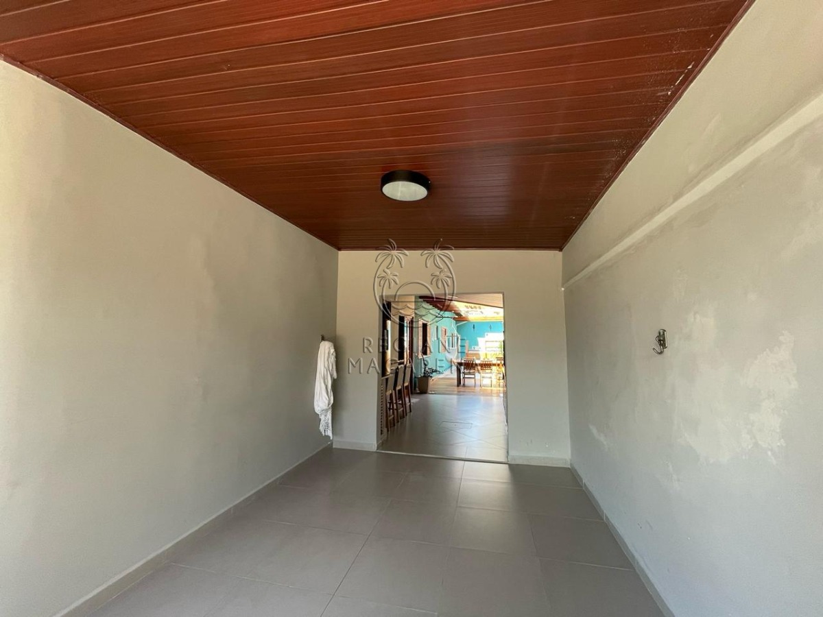 Casa à venda com 4 quartos, 204m² - Foto 4