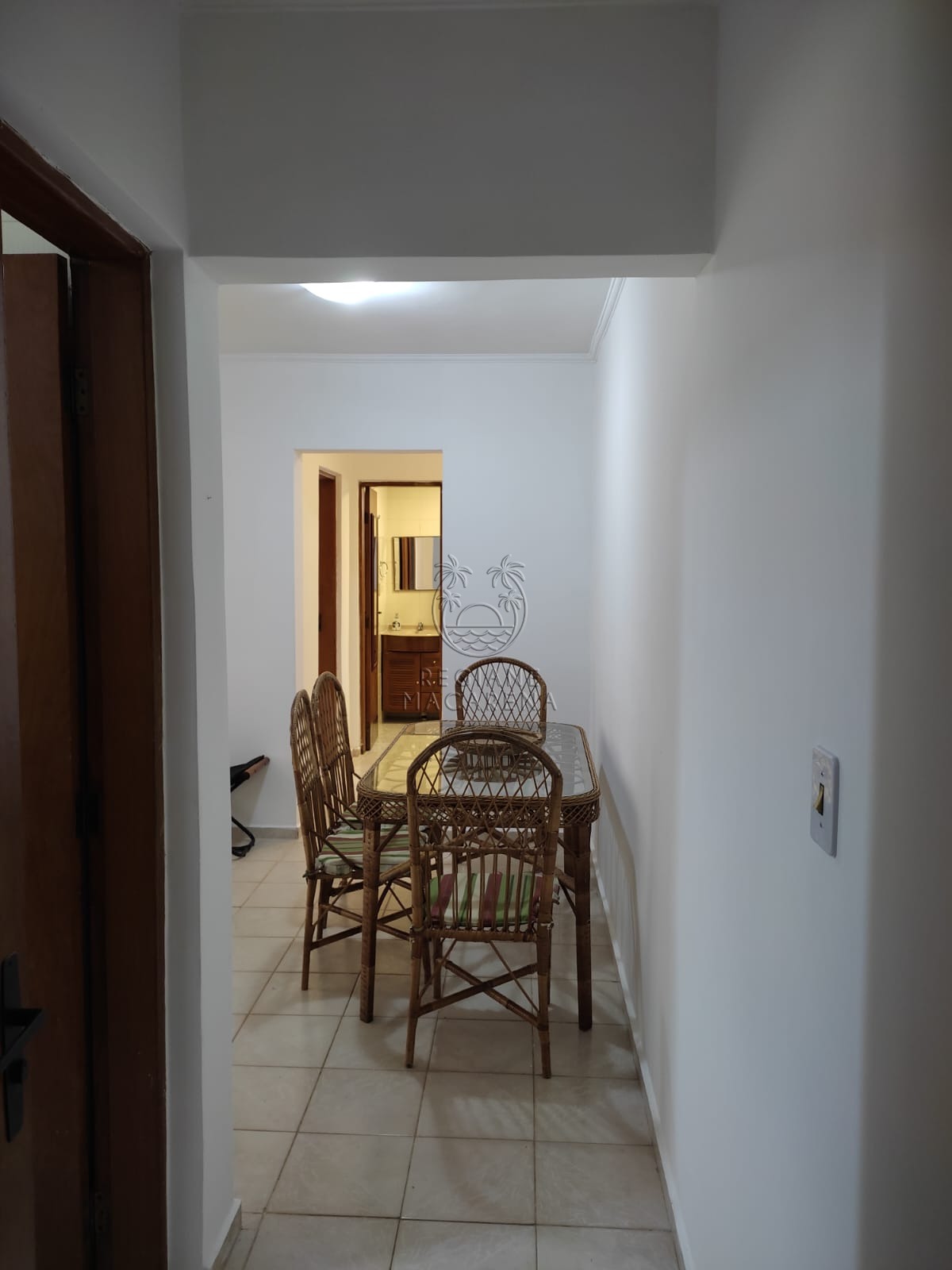 Apartamento à venda com 1 quarto, 53m² - Foto 9