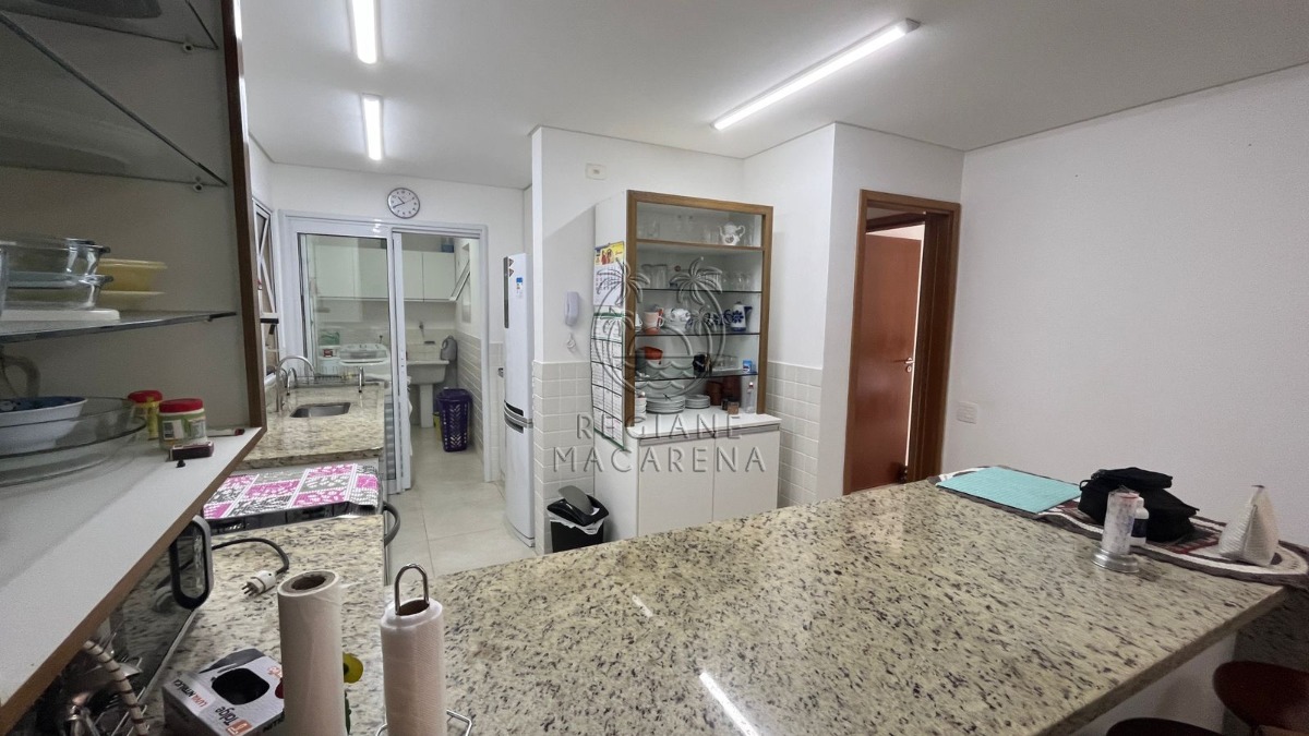 Apartamento à venda com 3 quartos, 123m² - Foto 12