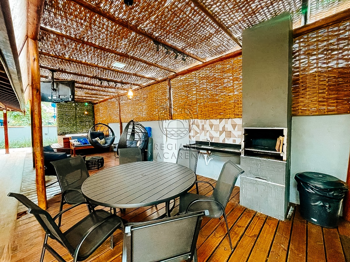 Casa à venda com 5 quartos, 200m² - Foto 10