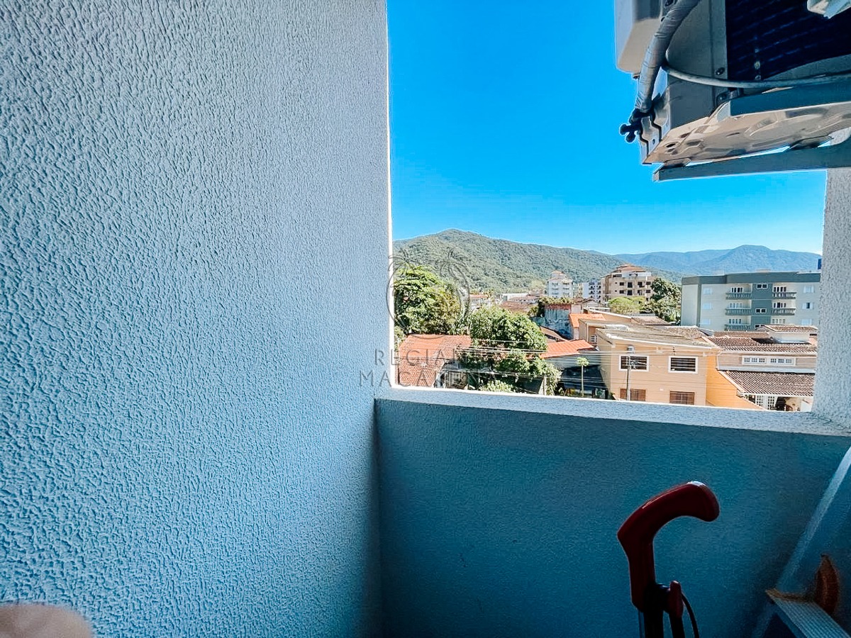 Apartamento à venda com 2 quartos, 70m² - Foto 14